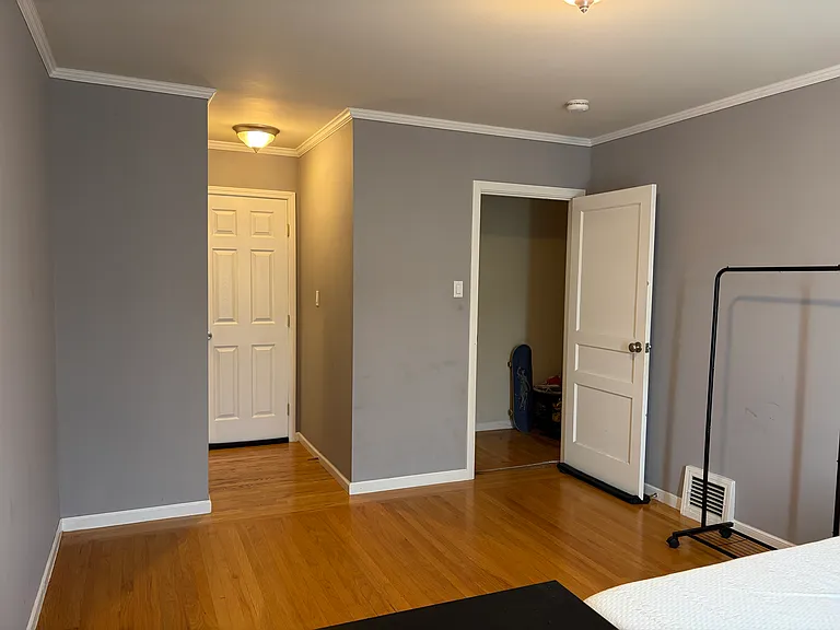 92 Meadowbrook Dr — Photo 5