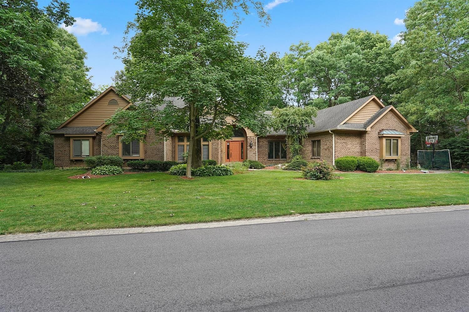 8586 Eagle Rdg, Springboro, OH 45066 Zillow