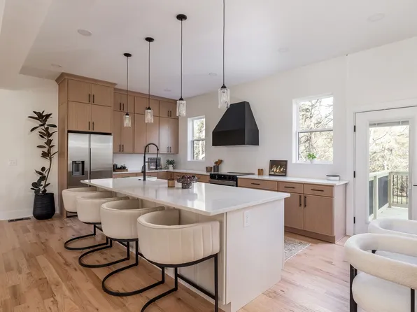 709 Tahlena Ave, Madison, TN 37115