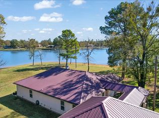 324 County Road 3172, Clarksville, TX 75426