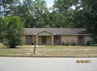 1378 Lucerne Dr, Mobile, AL 36608