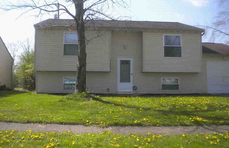 1st image of 6715 Elm Park Dr