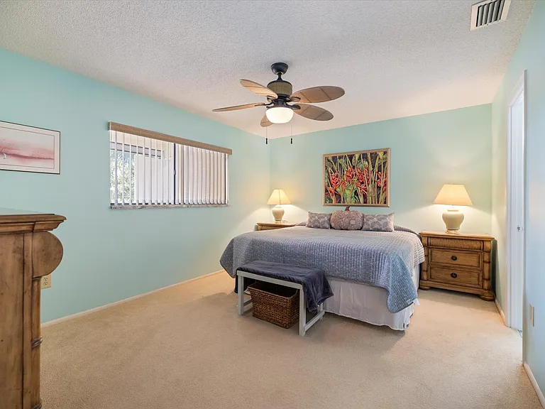 431 Airport Ave E #207 — Photo 17