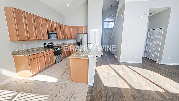 16322 Laurel Garden Ct — Photo 12