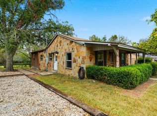 905 S Lamar St, Weatherford, TX 76086