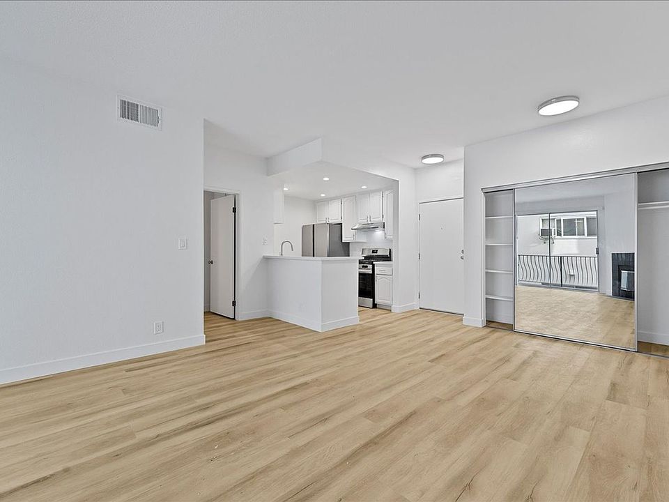 1st image of 1175 E Ocean Blvd #208