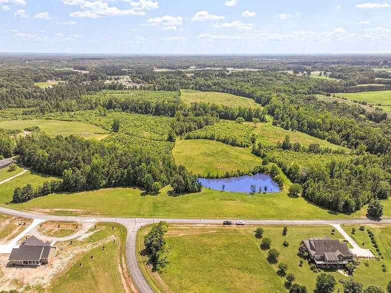 1st image of 24 Grace Stone Dr #24
