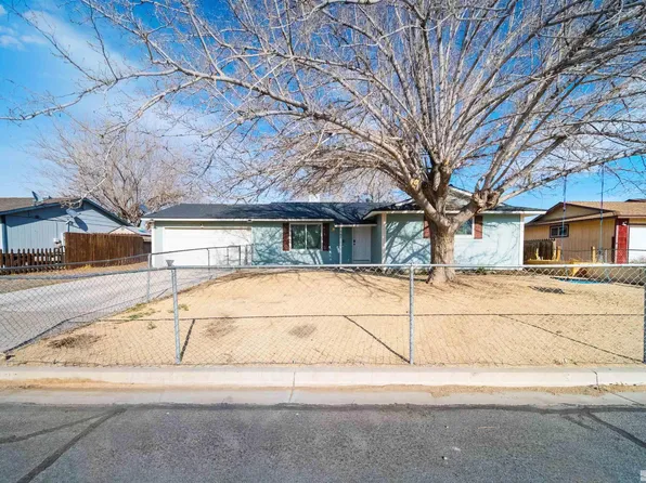 565 Spruce Dr, Fernley, NV 89408