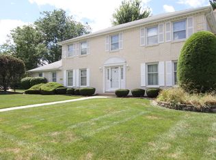 14350 Country Club Ln, Orland Park, IL 60462