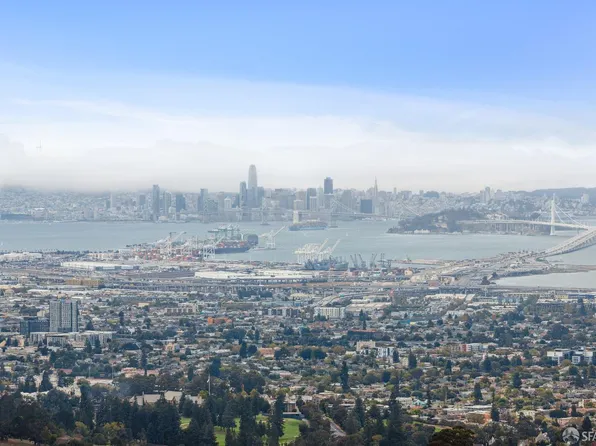 6534 Gwin Rd, Oakland, CA 94611