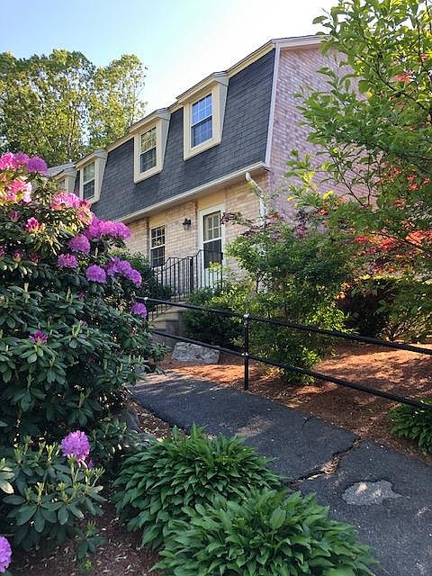 1st image of 98 Morgan Dr Unit 98