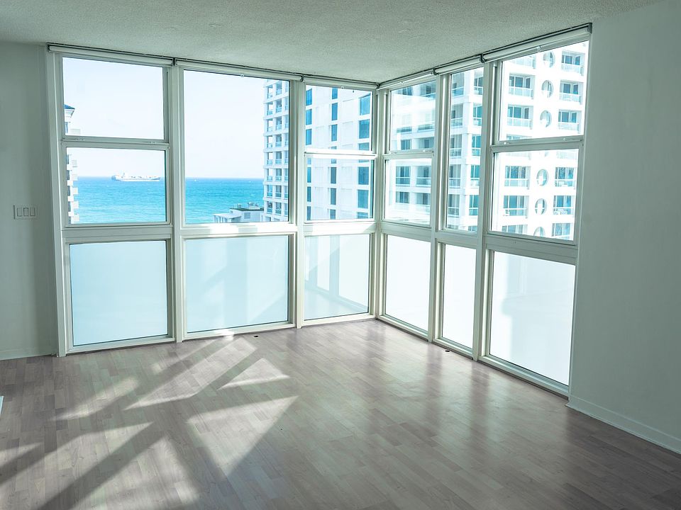 right bedroom