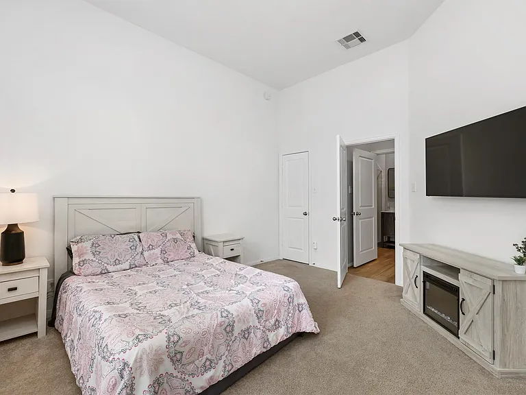 1259 Tilia Creek Ln — Photo 24