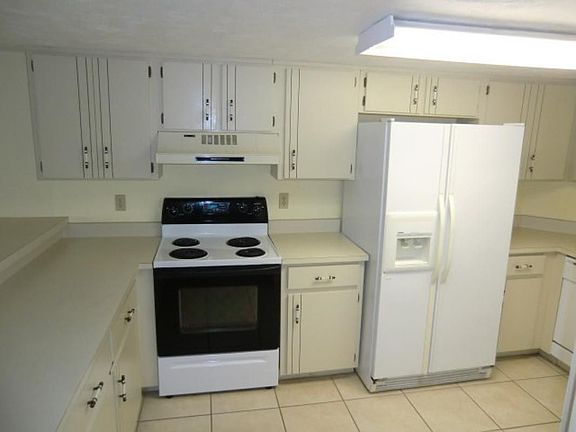 4th image of 3800 S Atlantic Ave #1010