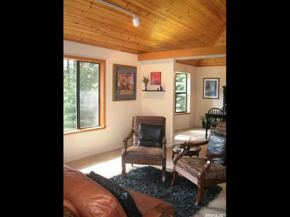 5181 Adney Way, Pollock Pines, CA 95726