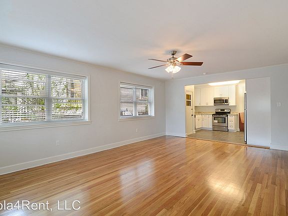 4th image of 1808 Napoleon Ave APT B