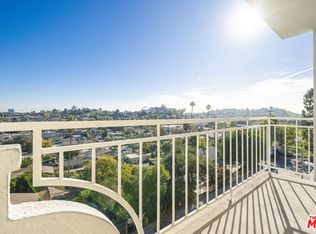 4755 Templeton St APT 2210, Los Angeles, CA 90032