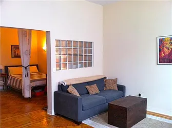 Rented by Living New York