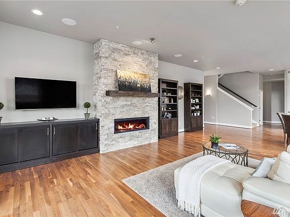 4th image of 400 S Meridian E #3
