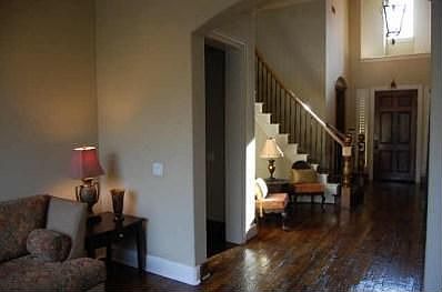 2nd image of 11806 Capitan Ln