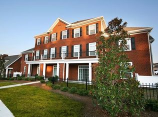 511 Houston St APT 2D, Greensboro, NC 27401