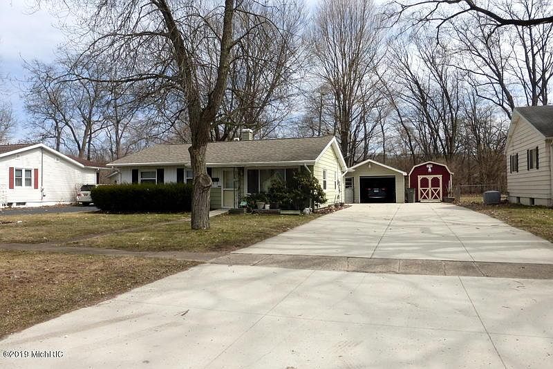1st image of 2437 Rebecca Ln