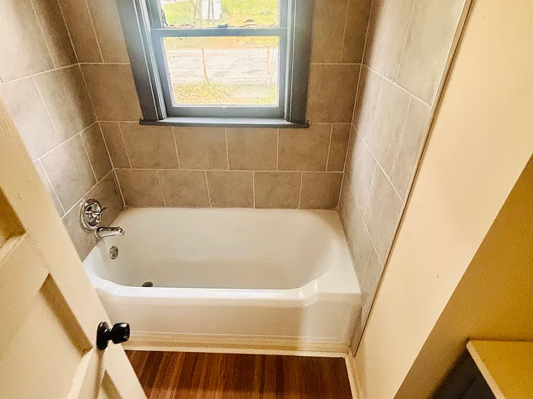 1111 Orange Ave NW #A — Photo 18