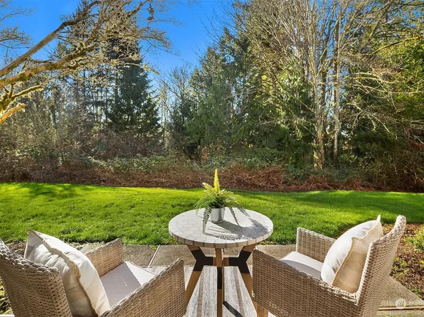 4151 220th Place SE #1053, Issaquah, WA 98029