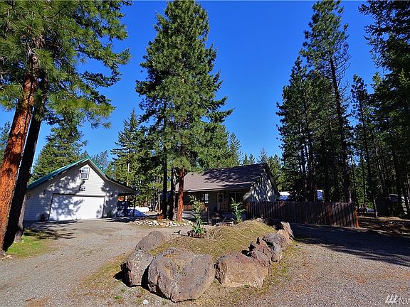 2nd image of 41 White Pine Dr