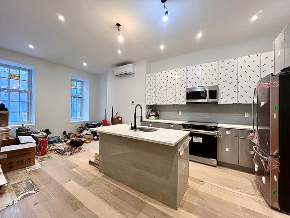 2nd image of 113 W 13th St #1F