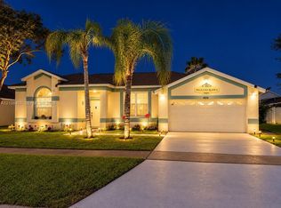8616 Cavendish Dr, Kissimmee, FL 34747