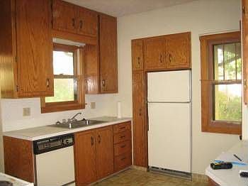 2nd image of 2720 Mary St