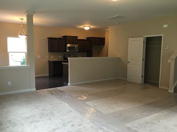 3rd image of 220 Medford Dr
