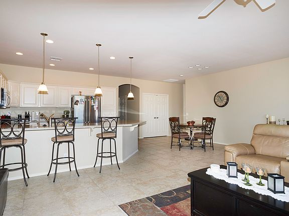 3rd image of 2662 S Springwood Blvd Unit 430