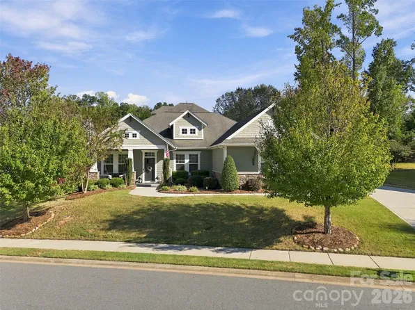 1339 Kings Bottom Dr, Fort Mill, SC 29715