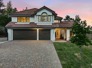 947 Golden Crest Ave, Thousand Oaks, CA 91320
