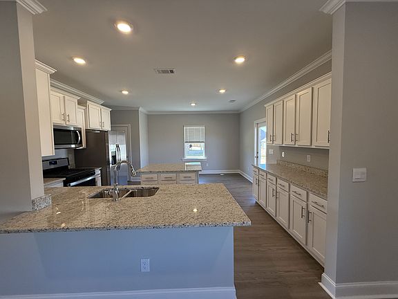 4th image of 5126 Sedona Dr