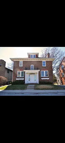 815 Prospect Pl #1 Photo 1