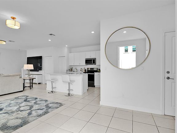 3rd image of 5471 Flannigan Way