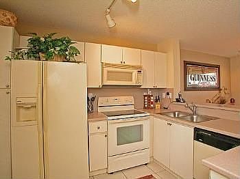4th image of 14010 S Forest Oak Cir