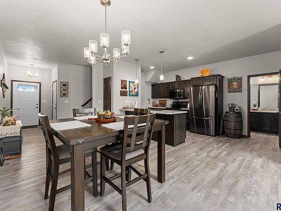 4th image of 4500 E Whisper Ridge Pl