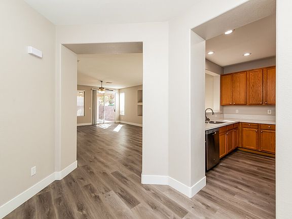 3rd image of 5038 Great Abaco St