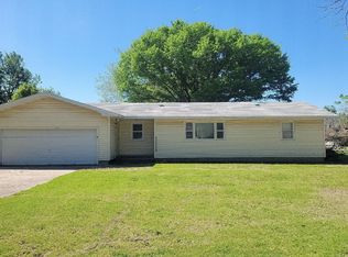 417 N Main St, Dexter, KS 67038