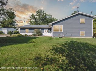 5890 Bellevue Rd, Eaton Rapids, MI 48827