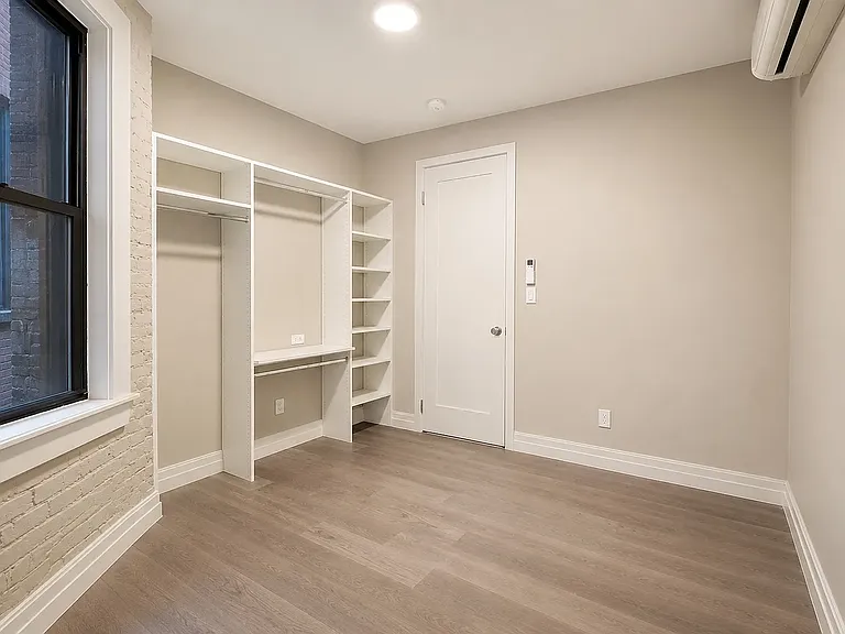 90 Bedford St #1 — Photo 8