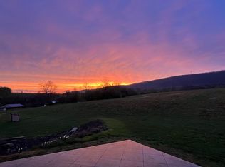 423 Mountain Rd, Berwick, PA 18603