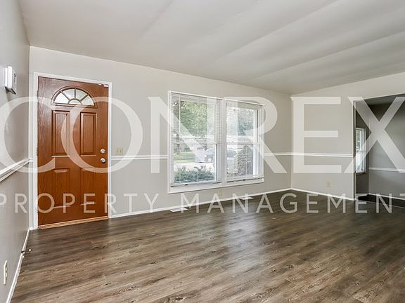 5th image of 235 Falcon Dr