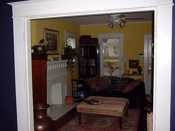 5th image of 815 Linden St