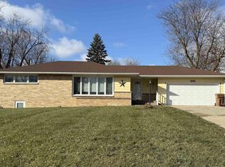 1601 N Main St, Carroll, IA 51401