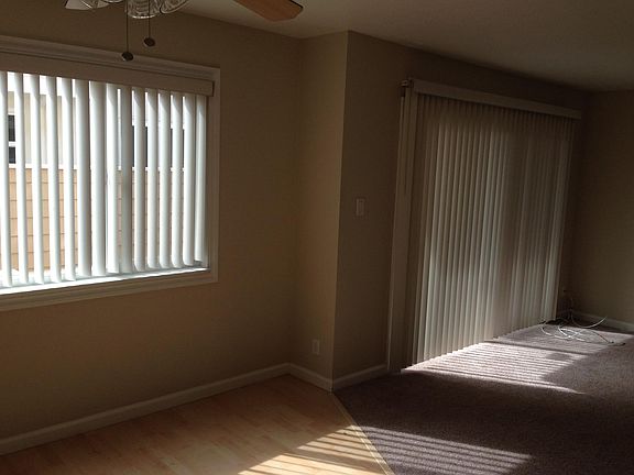 2nd image of 725 Roble Ave APT 7